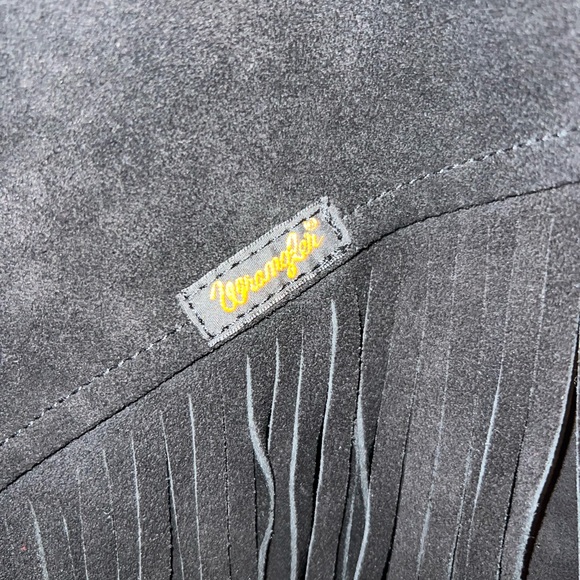 Wrangler Women's Crop Fringe Leather Jacket - Picture 4 of 6